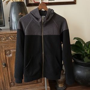 HOWE Men’s Color Block Quilted Full Zip Hoodie